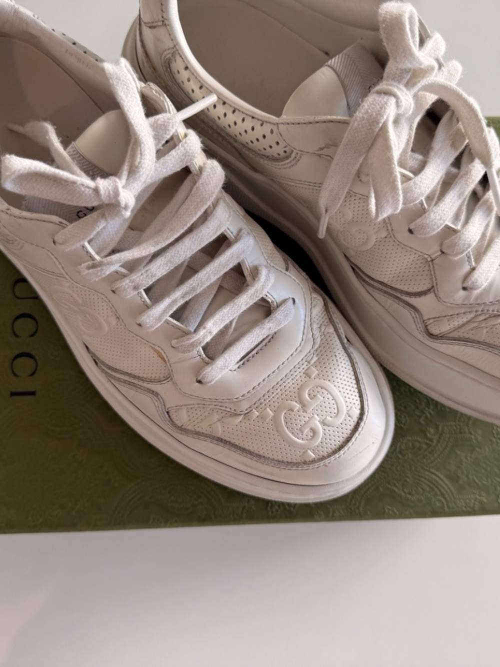 Gucci GG Embossed White Leather Platform Sneakers - Picture 3 of 6